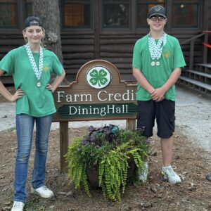 Franklin County 4-H youth shooting sports club participants